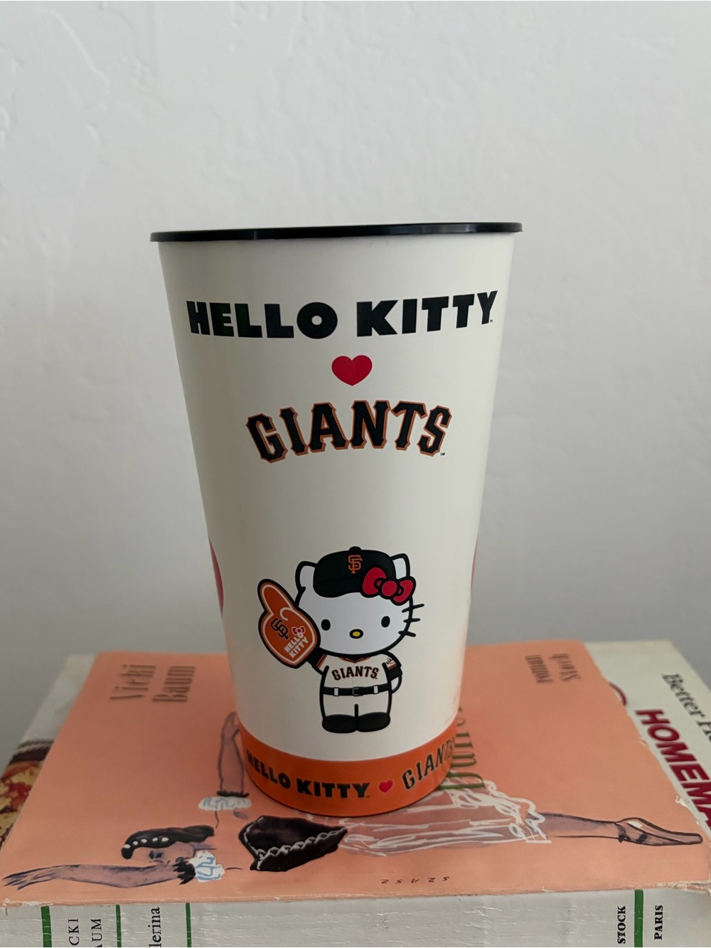 Hello Kitty Giants Coca-Cola Cup